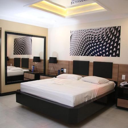 Motel Hollywood Salvador Eksteriør billede